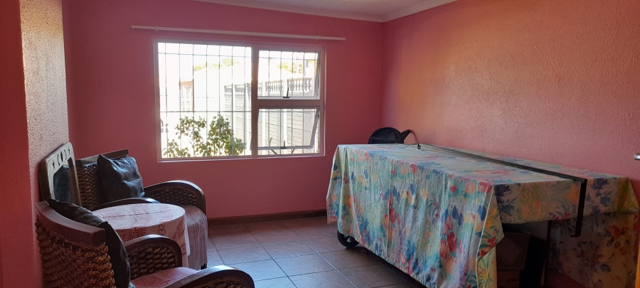 3 Bedroom Property for Sale in Goodwood Park Western Cape